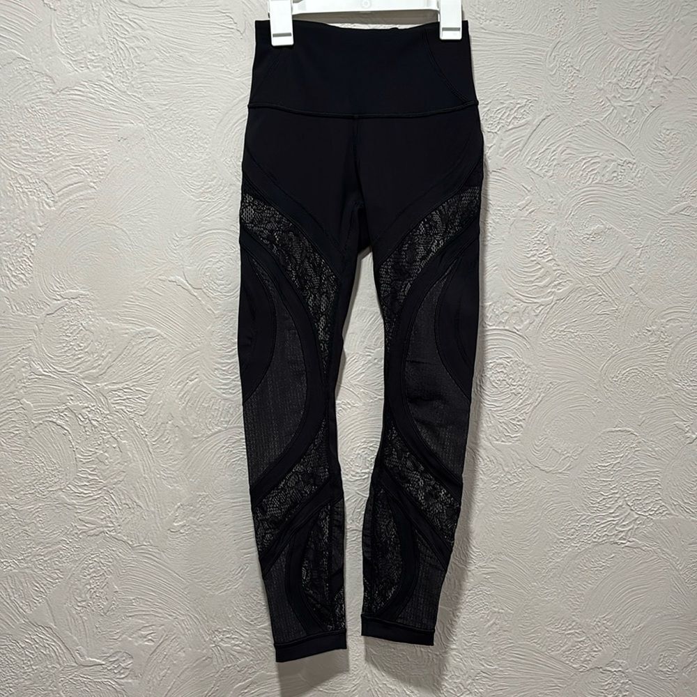 Lululemon Athletic Wunder Under Tight High Rise Lace Flux Size 4